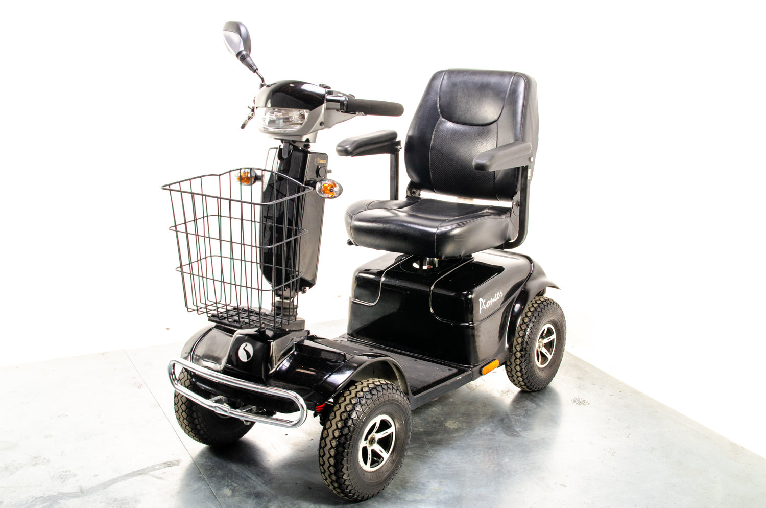 Rascal Pioneer Used Electric Mobility Scooter 8mph All-Terrain Suspension Off-Road Black 13408