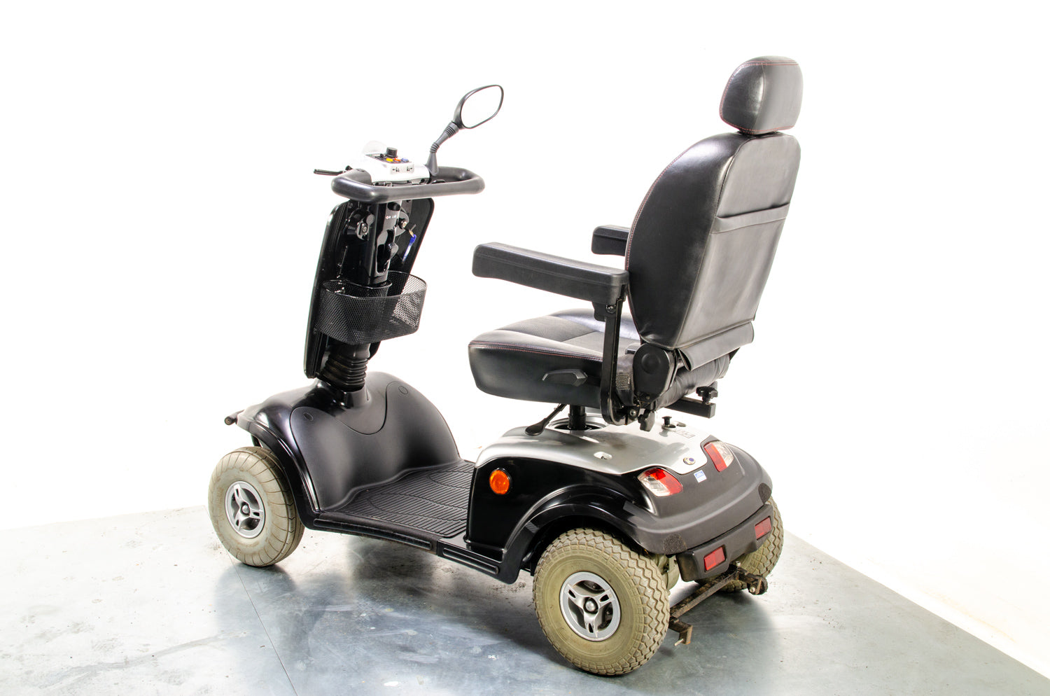 Kymco Maxi Off-Road All-Terrain Used Mobility Scooter 8mph Large Road Legal Black Silver