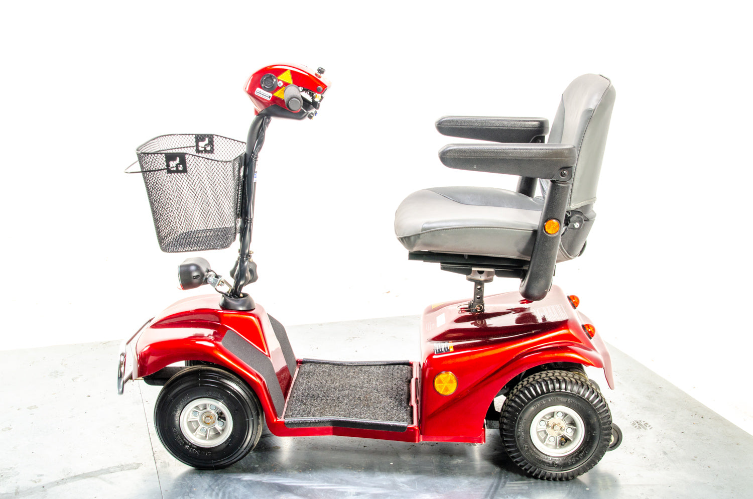 Rascal 388 S Used Electric Mobility Scooter Pavement Pneumatic Red