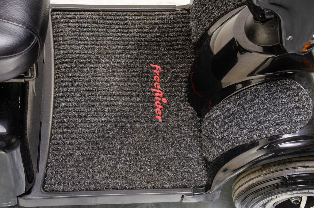 Freerider Mayfair 8 Deluxe All-Terrain Used Mobility Scooter 8mph Black Suspension Solid Road Pavement
