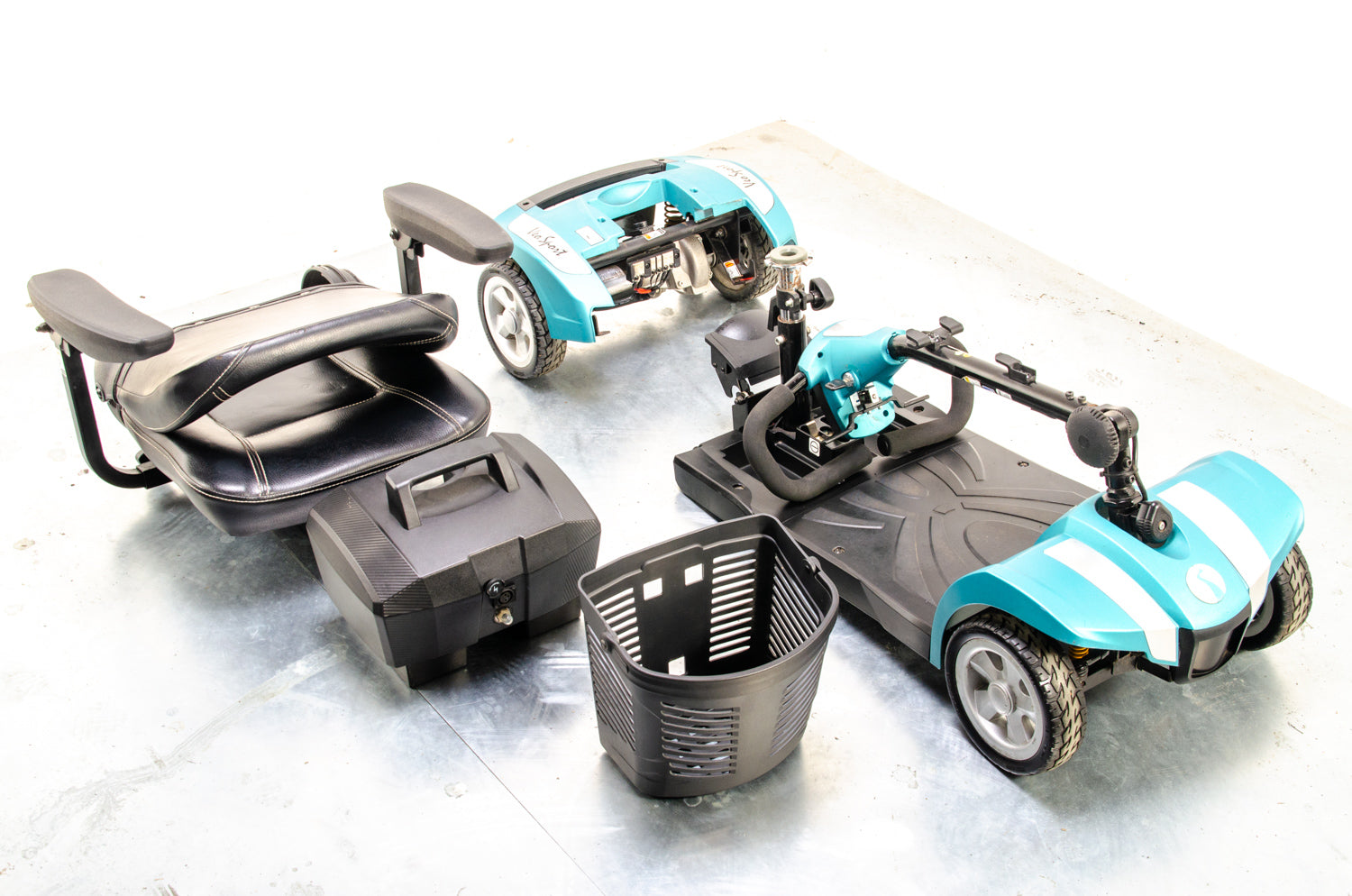 Veo Sport Used Electric Mobility Scooter Small Portable Lightweight Transportable Boot Turquoise 13529 Secondary image