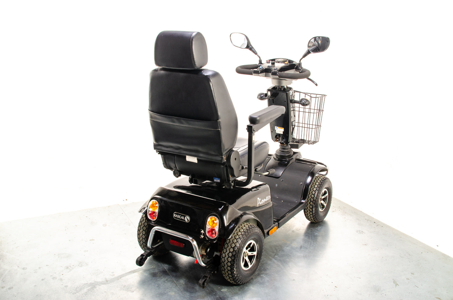 Rascal Pioneer Used Electric Mobility Scooter 8mph All-Terrain Suspension Off-Road Black 03547