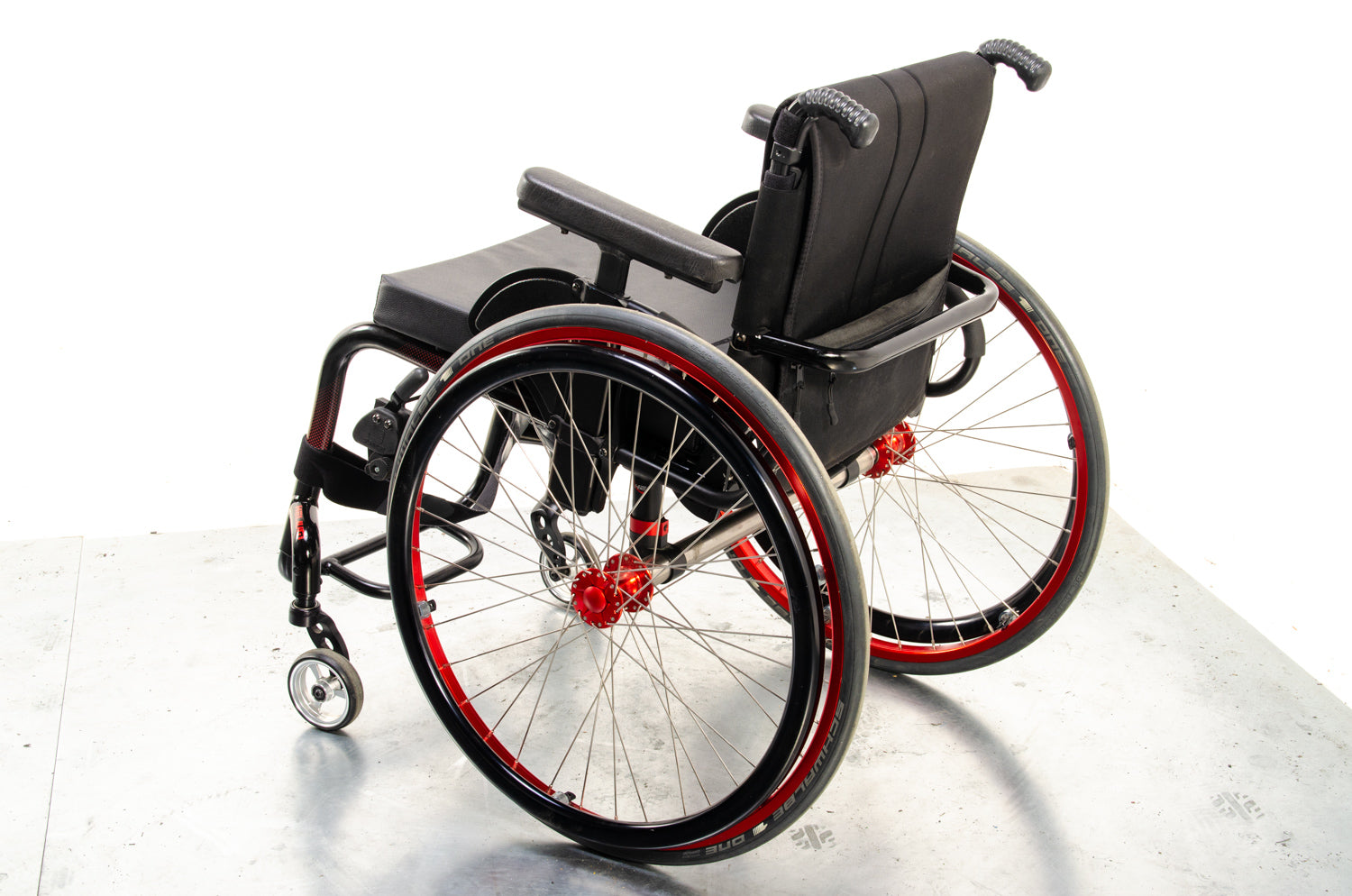 QUICKIE Helium Ultra Lightweight Rigid Wheelchair Active Sunrise Medical Ex-Demo