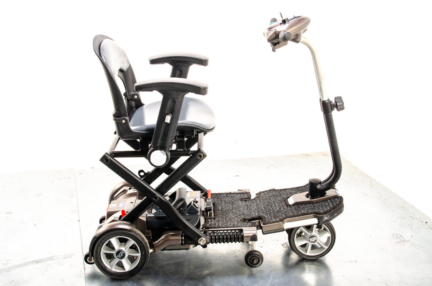 TGA Minimo Used Mobility Scooter Small Compact Folding Travel Lithium Battery Lightweight 13442