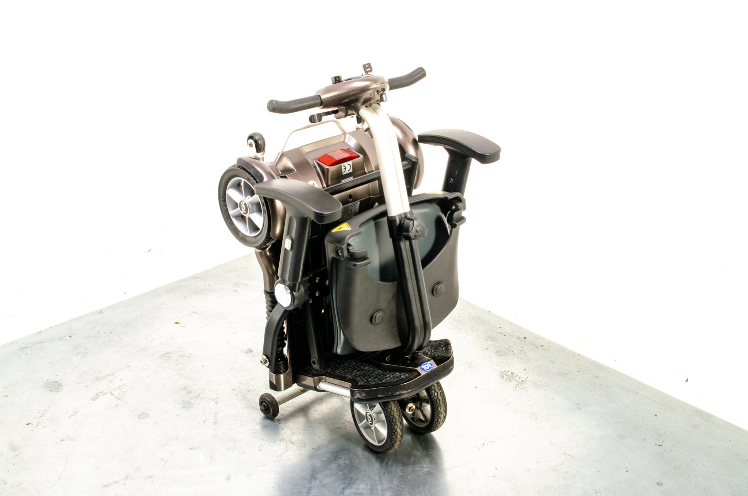 TGA Minimo Used Mobility Scooter Small Compact Folding Travel Lithium Battery Lightweight 13442 Secondary image