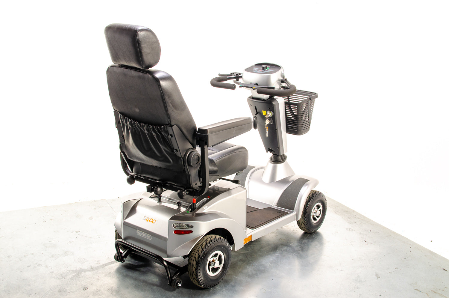 New Sterling S400 Mobility Scooter All-Terrain 4mph Midsize Pneumatic Pavement