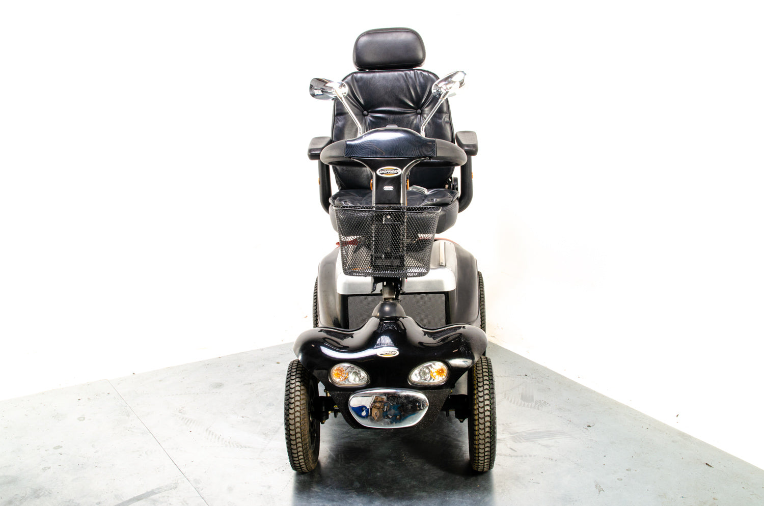 Shoprider Cordoba Used Mobility Scooter Off-Road Large All-Terrain 8mph Roma Black 03542 Secondary image