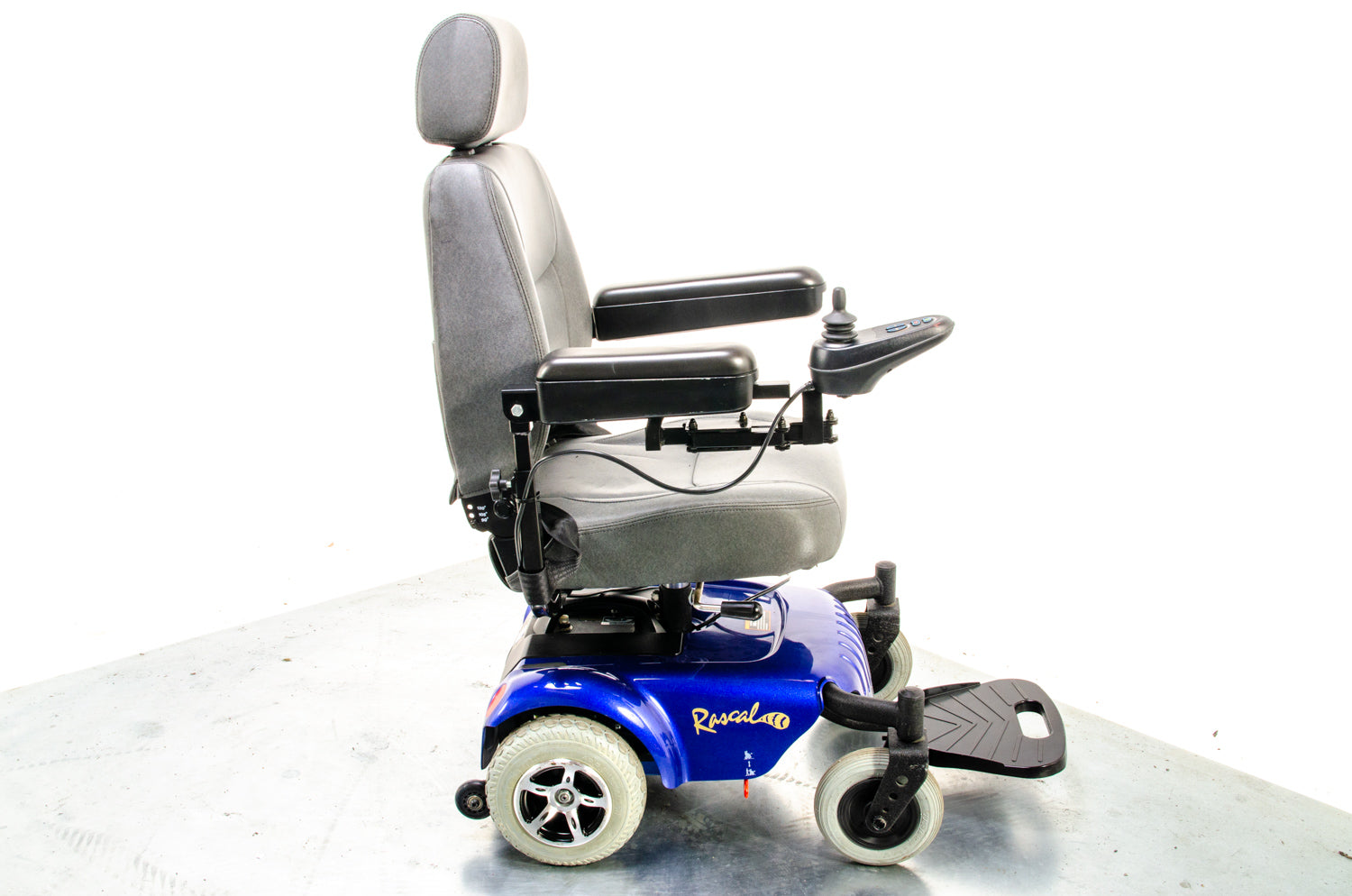 Rascal P320 Compact Electric Wheelchair Powerchair Used Small Indoor Blue