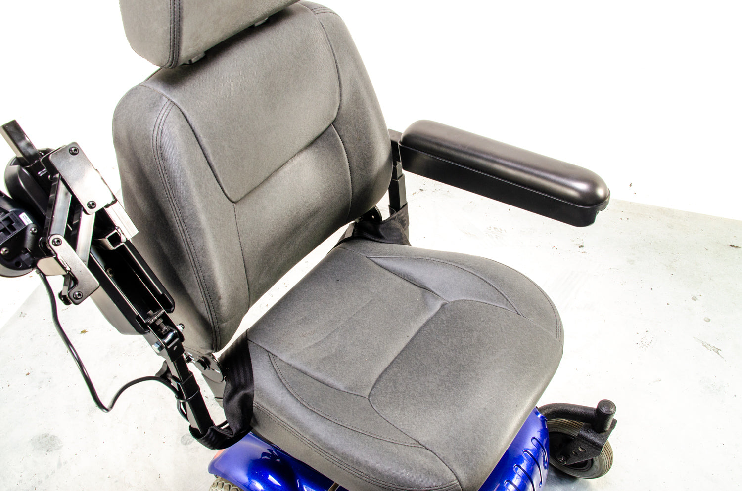 Rascal P320 Compact Electric Wheelchair Powerchair Used Small Indoor Blue Secondary image