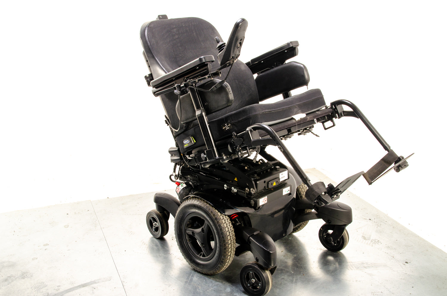 Quickie Jive M Electric Wheelchair Powerchair Riser Tilt Powered Sunrise Medical