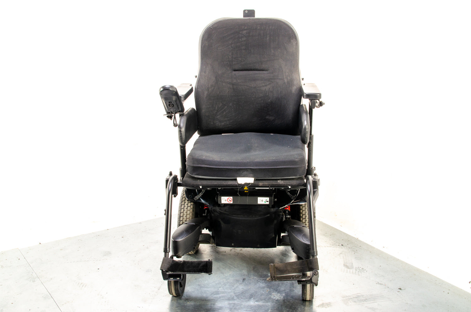 Quickie Jive M Electric Wheelchair Powerchair Riser Tilt Powered Sunrise Medical