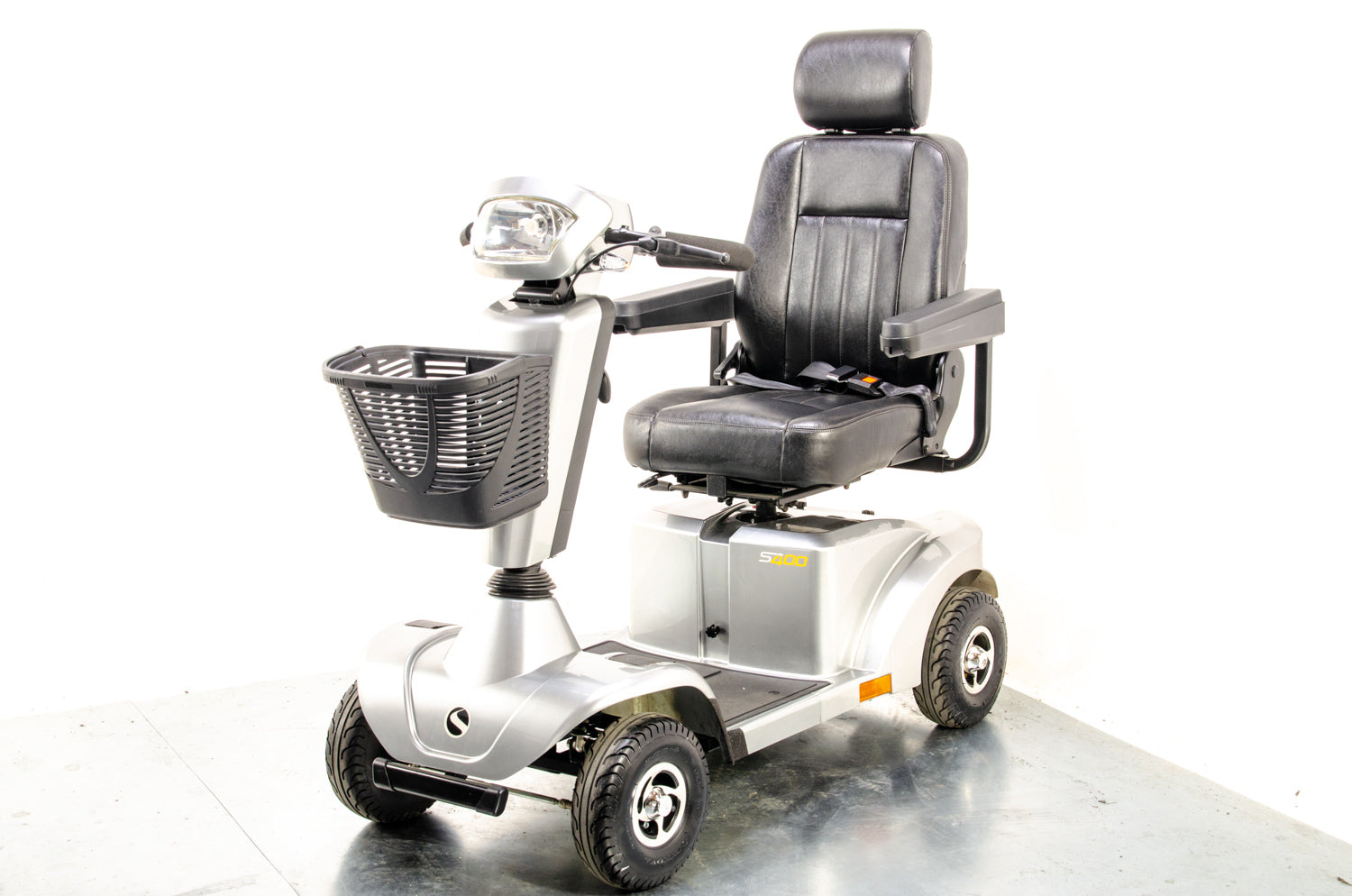 Sunrise Medical Sterling S400 Used Mobility Scooter Silver Midsize Pneumatic Pavement 13544