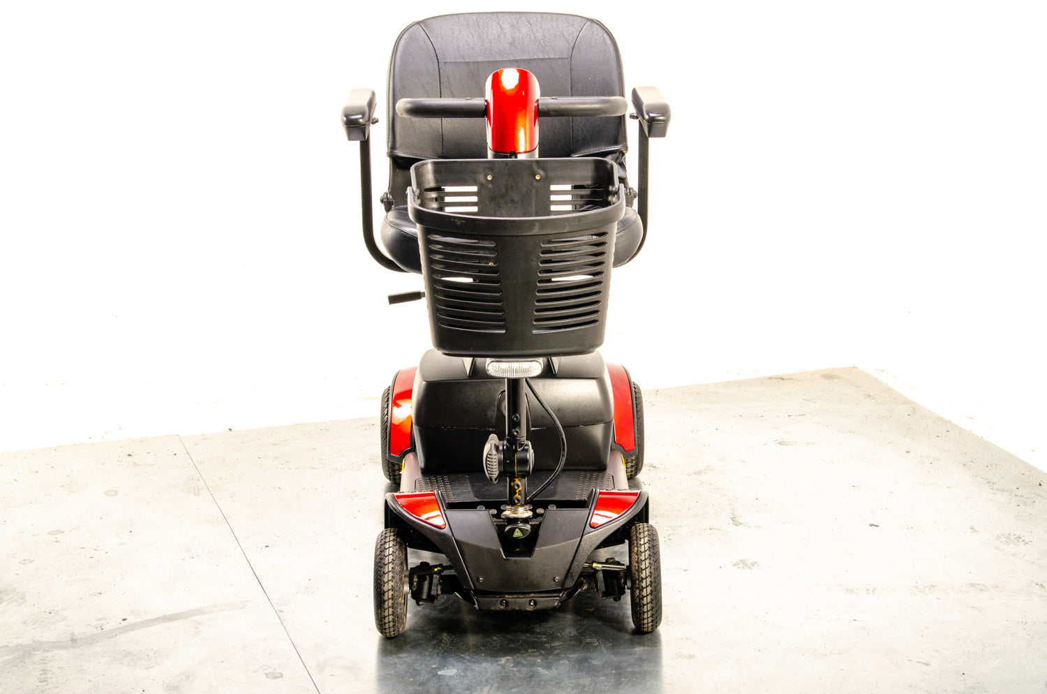 Pride Go-Go Elite Traveller Plus Used Mobility Scooter Small Transportable Lightweight Travel Car 13495 Secondary image