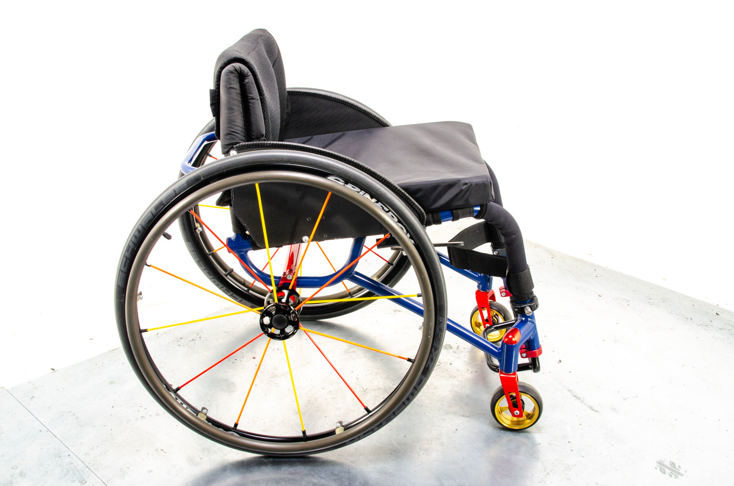 RGK Tiga Aluminium Lightweight Wheelchair Rigid Sporting Day Chair 16" Secondary image
