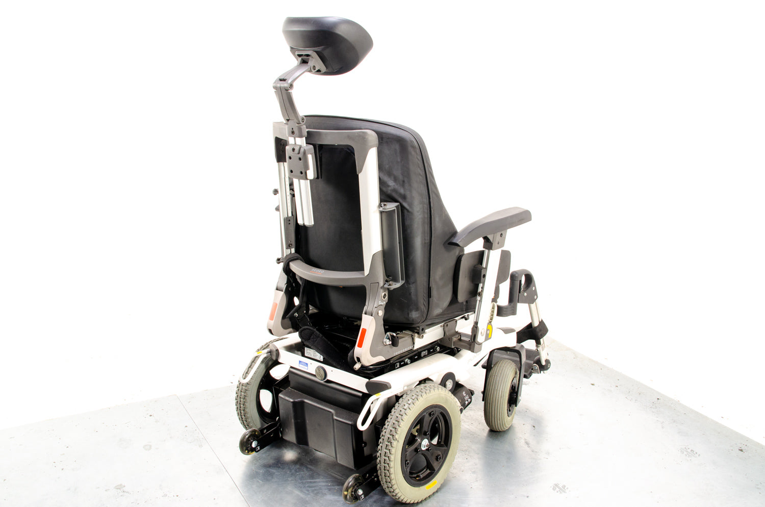 Puma 20 Electric Wheelchair Powerchair Used Power Tilt White RWD Handicare