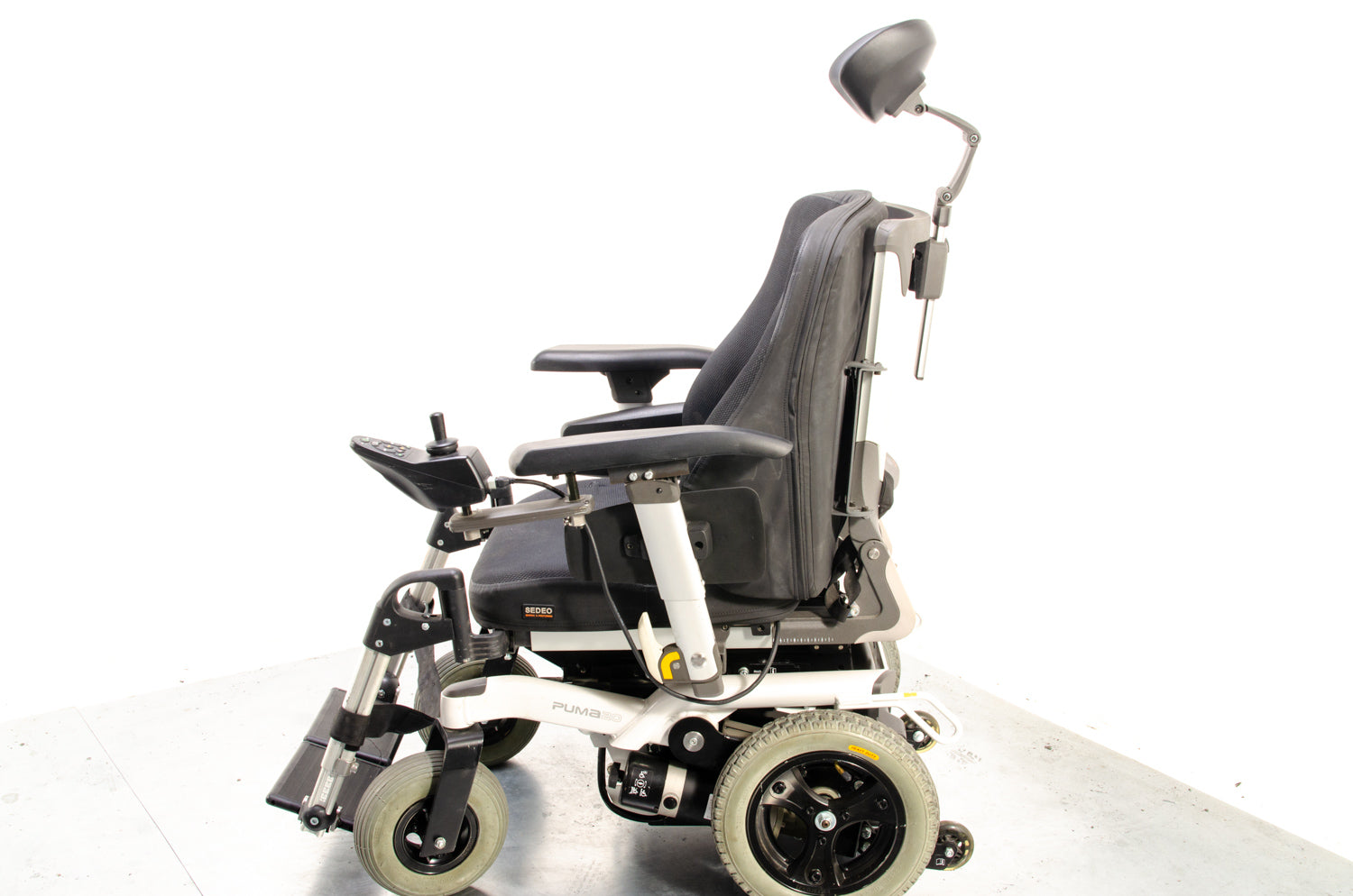 Puma 20 Electric Wheelchair Powerchair Used Power Tilt White RWD Handicare