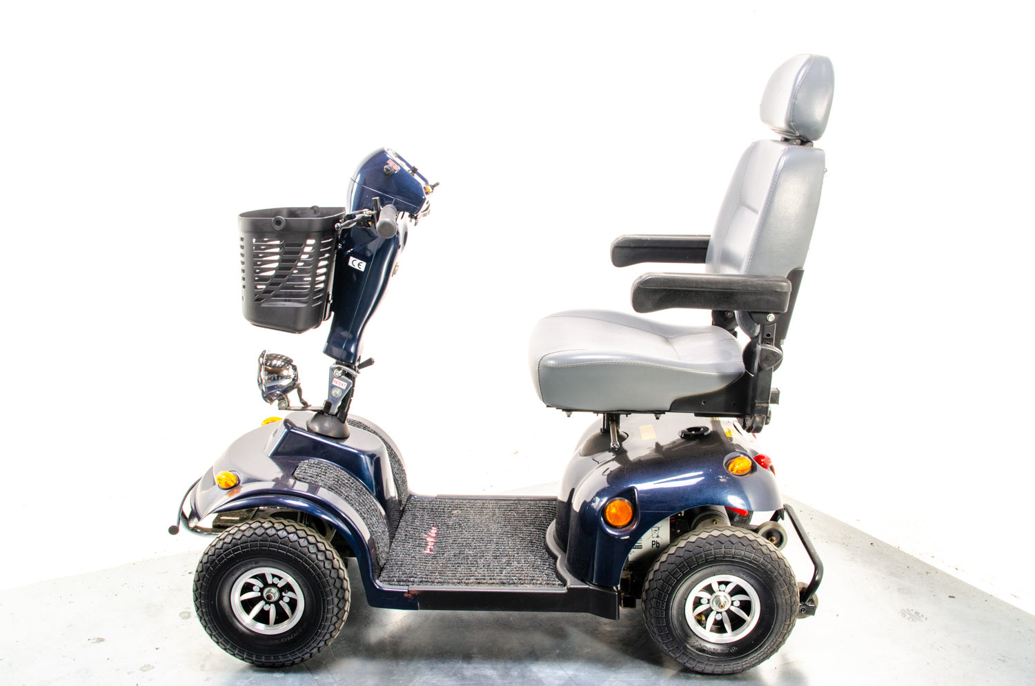 Freerider Kensington S Used Mobility Scooter Midsize All-Terrain Pavement Road Legal Blue 13383