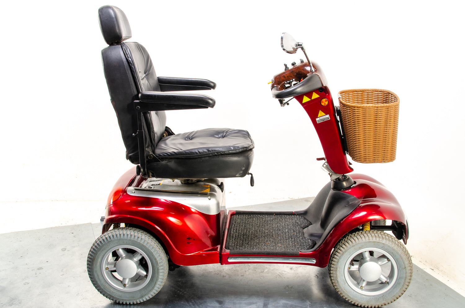 Shoprider Cordoba Off-Road All-Terrain Used Mobility Scooter Large 8mph Roma Red 13954