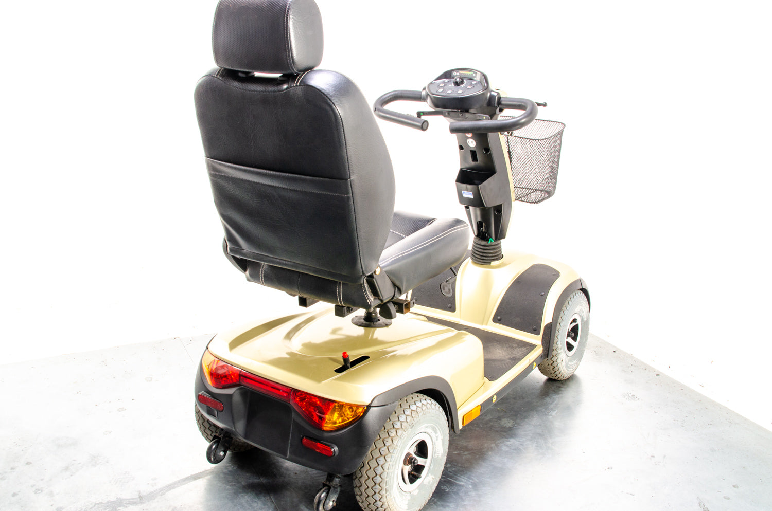 Invacare Comet Used Mobility Scooter 8mph Large All-Terrain Off-Road Comfort Gold