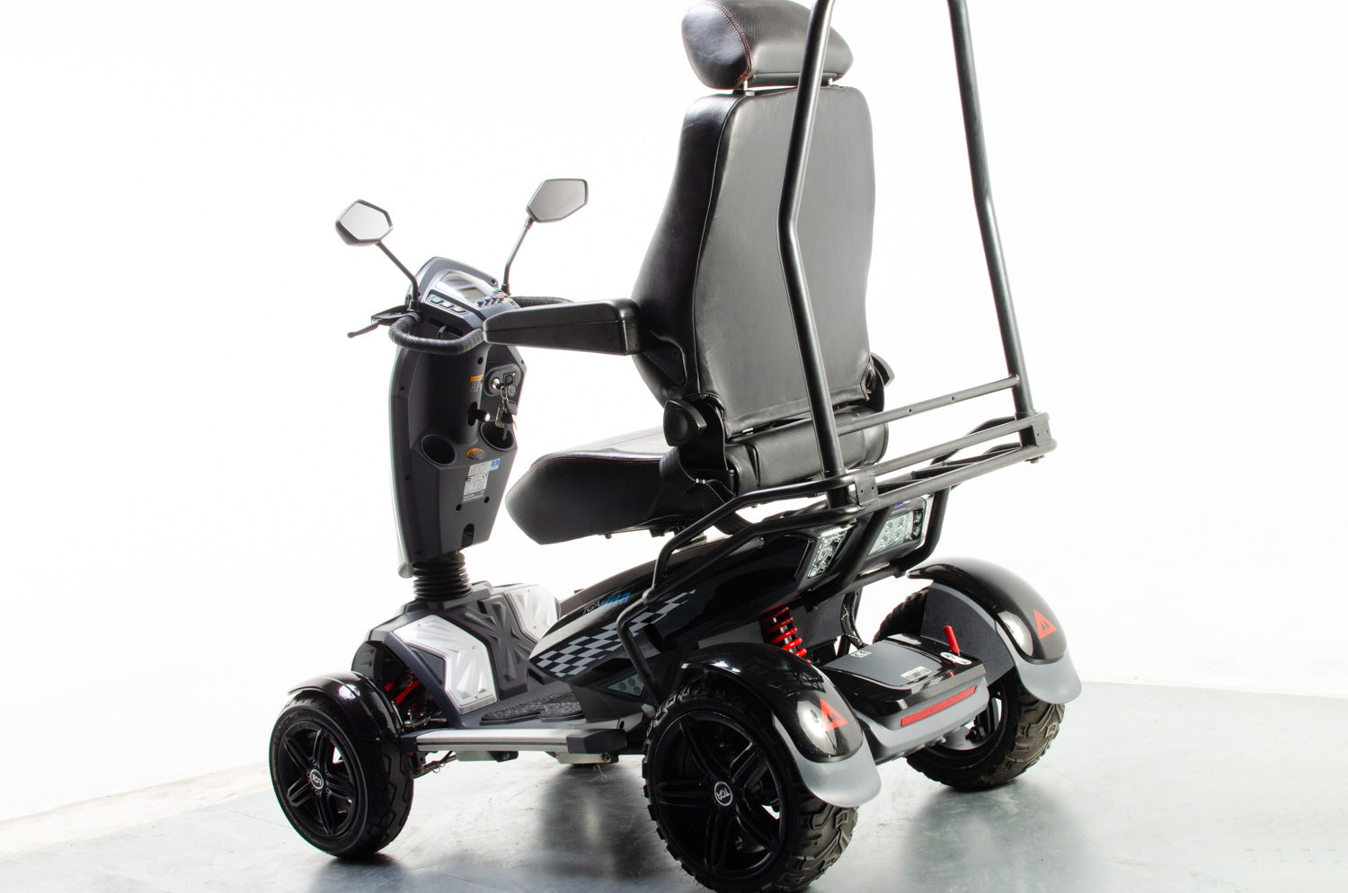 2015 TGA Vita X 8mph Ultimate Large All Terrain Mobility Scooter in Black