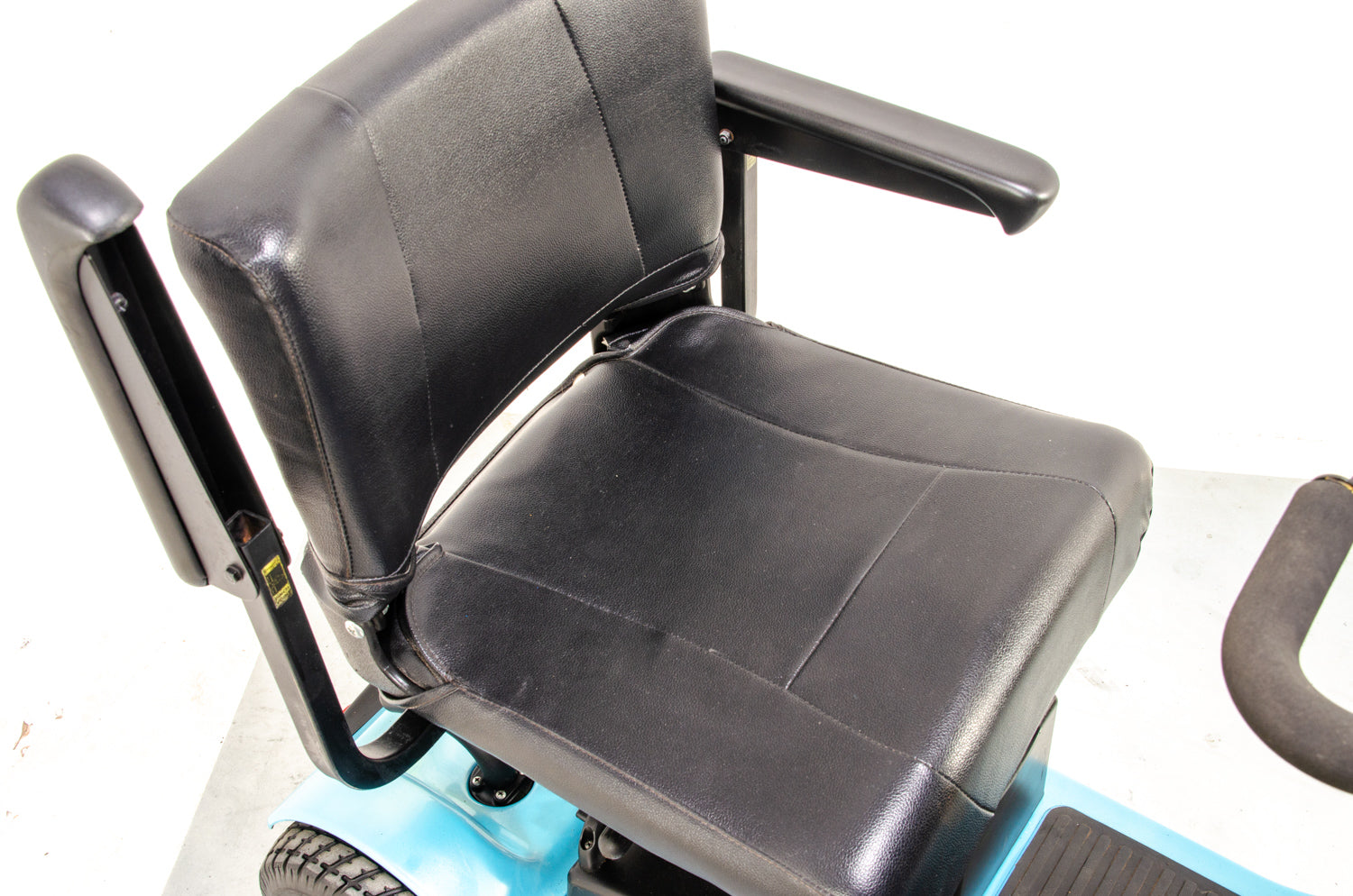 Sterling Sapphire 2 Mobility Scooter Midsize Transportable Pneumatic Tyres Folding Boot Pearl Blue 13642