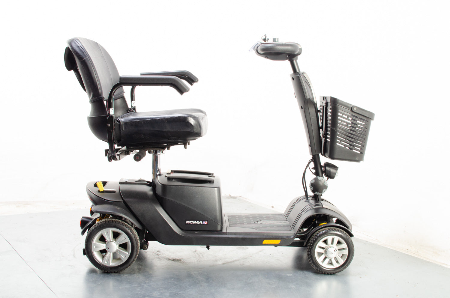 2018 Roma Denver Plus 4mph Transportable Mobility Boot Scooter in Grey