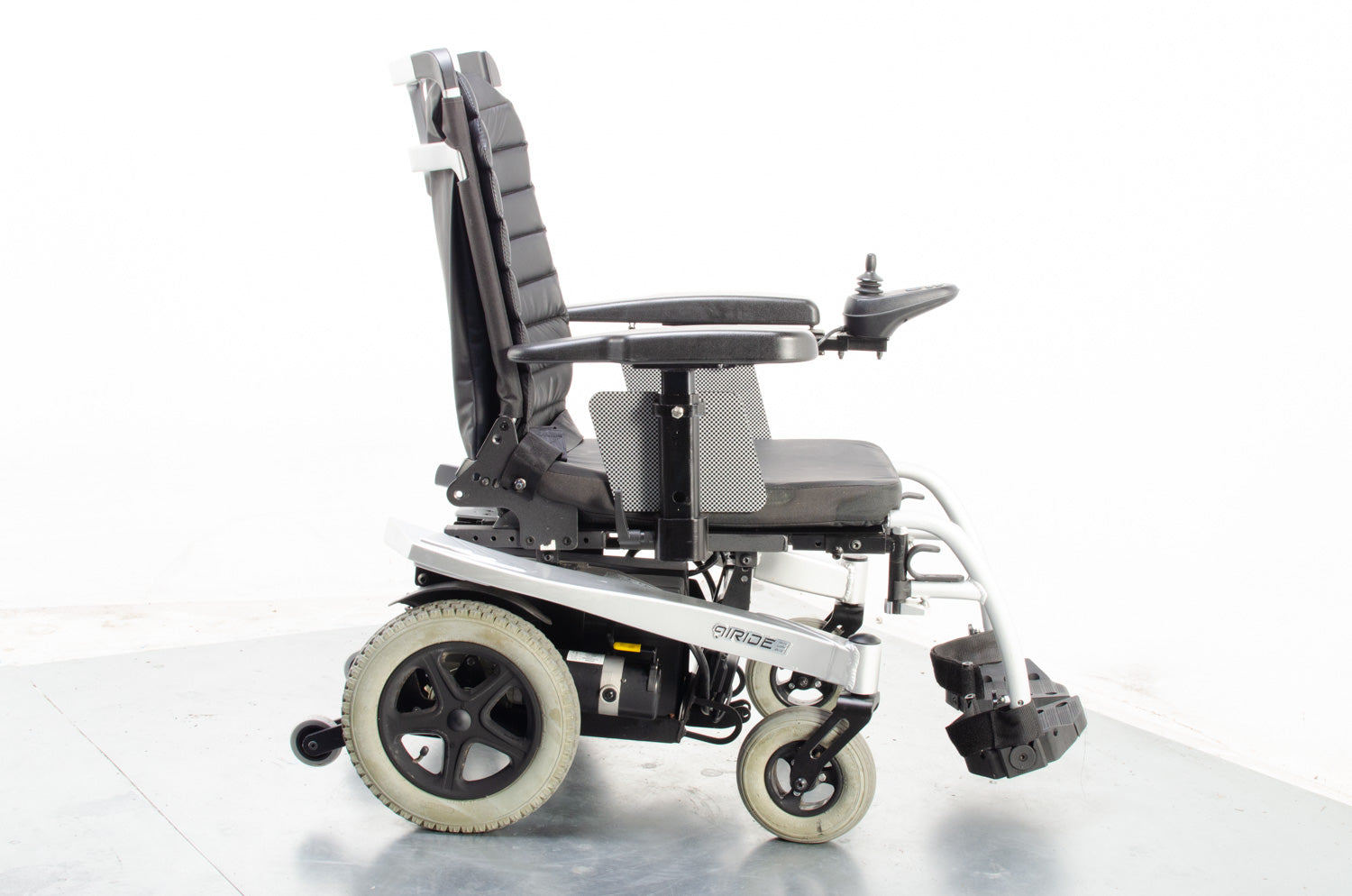 Van Os Medical Excel Airide B-Ace Used Electric Wheelchair Powerchair RWD Pneumatic Silver