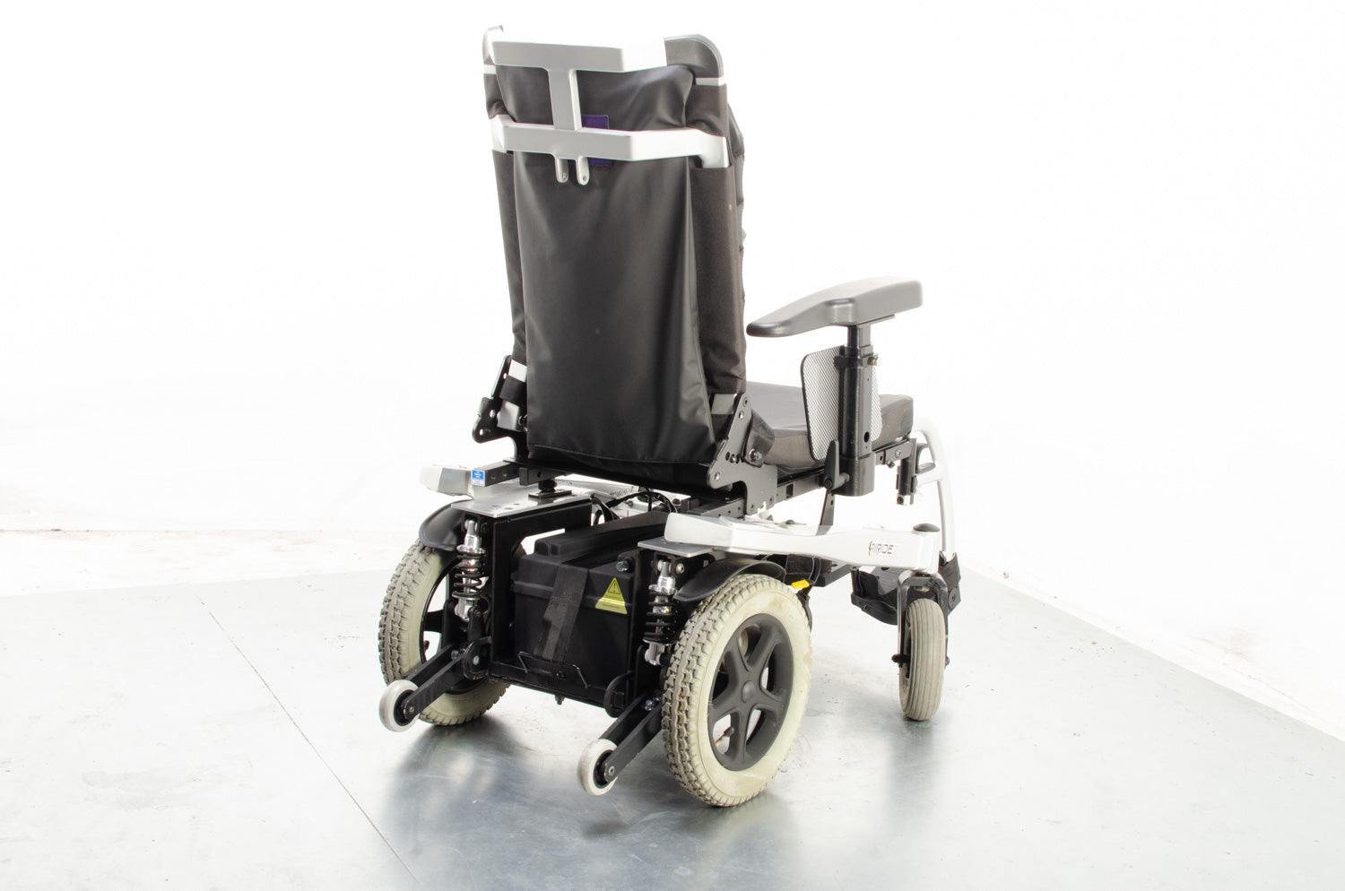 Van Os Medical Excel Airide B-Ace Used Electric Wheelchair Powerchair RWD Pneumatic Silver