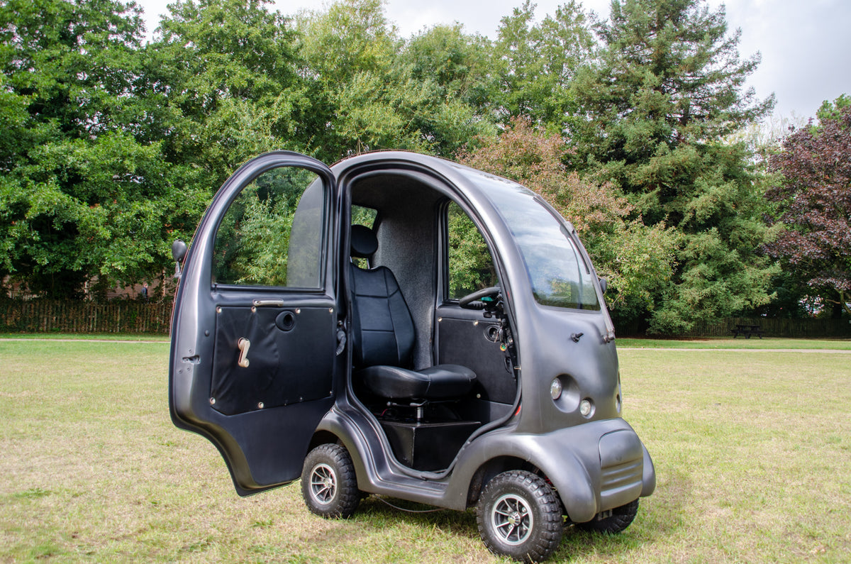 2017 Scooterpac Cabin Car MK2 8mph Class 3 Covered Mobility Scooter Grey Road Legal Main image