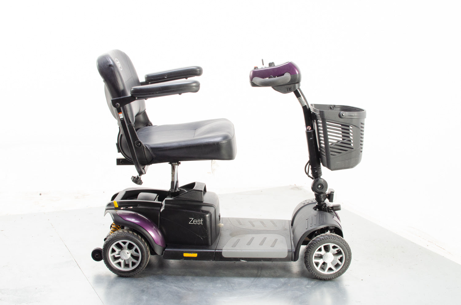 TGA Zest 4mph Small Transportable 18Ah (22Ah Upgrade) Purple