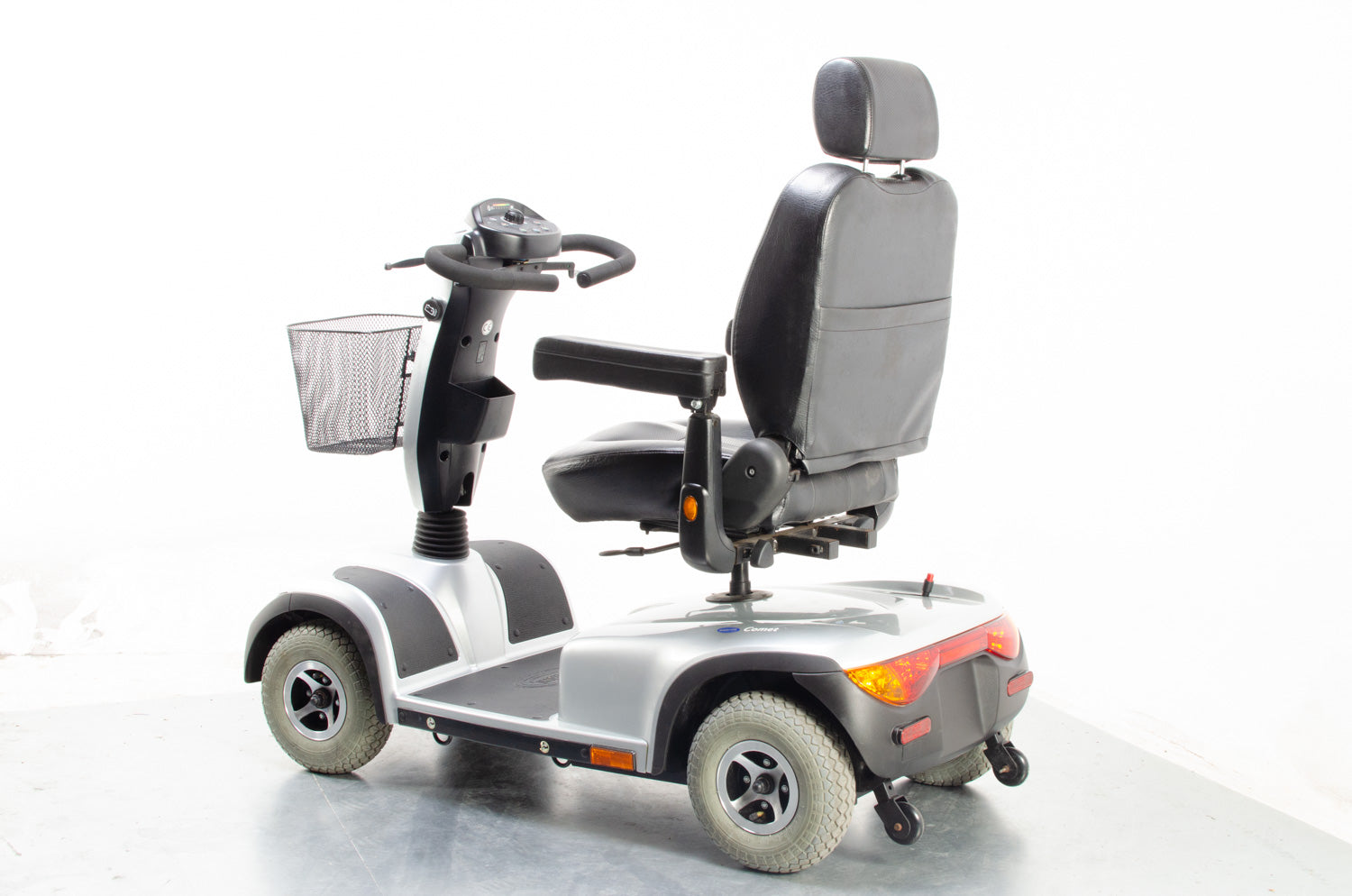 2013 Invacare Comet 8mph Large Size Comfort Mobility Scooter in Silver