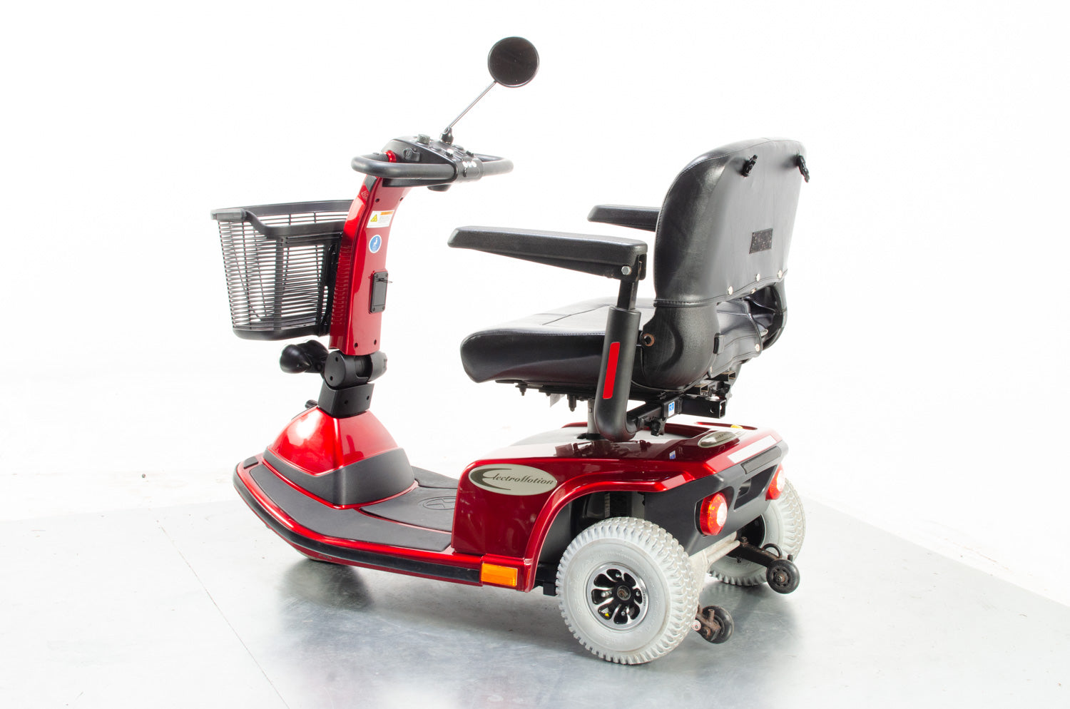 2016 Electromotion Super Glide 4mph Mid Size 3 Wheel Trike Mobility Scooter in Red