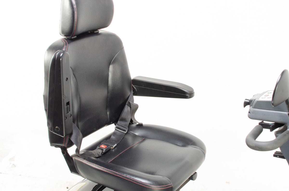 2015 TGA Mystere in Black - 8mph - Batteries 35ah or 50ah