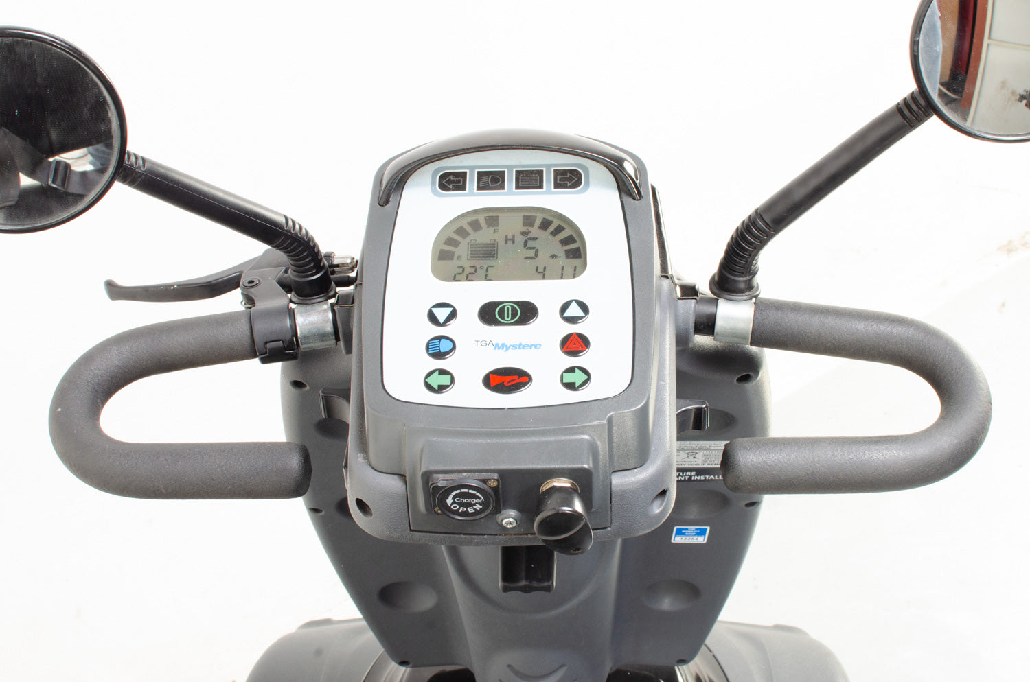 2015 TGA Mystere in Black - 8mph - Batteries 35ah or 50ah Secondary image