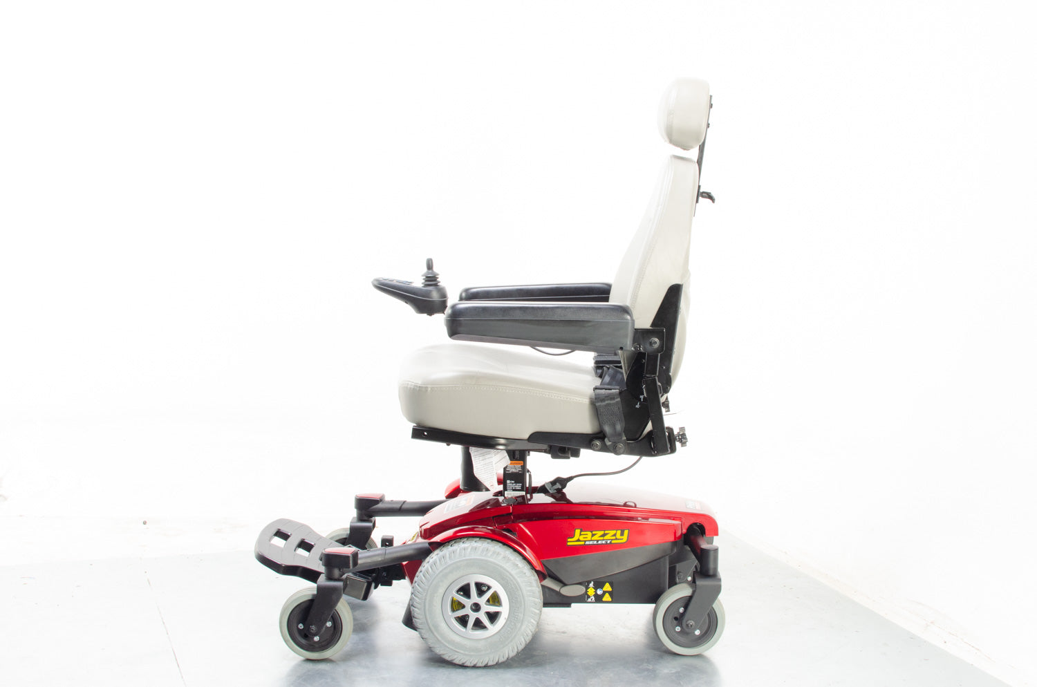 2016 Pride Jazzy Select 6 4mph MWD Powered Wheelchair Electric Raiser in Red