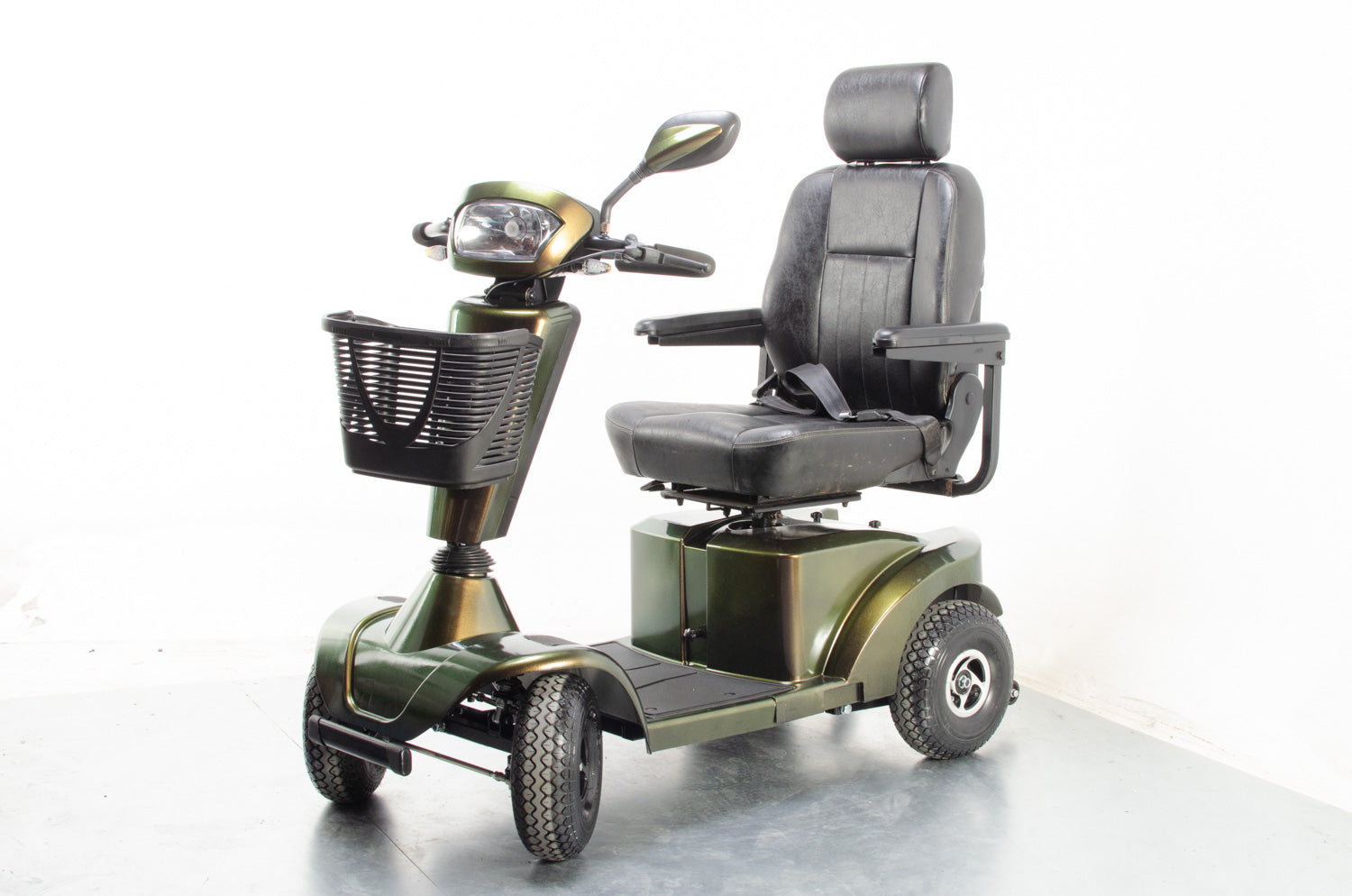 2018 Sunrise Medical Sterling S425 8mph Mid Size Mobility Scooter Persia