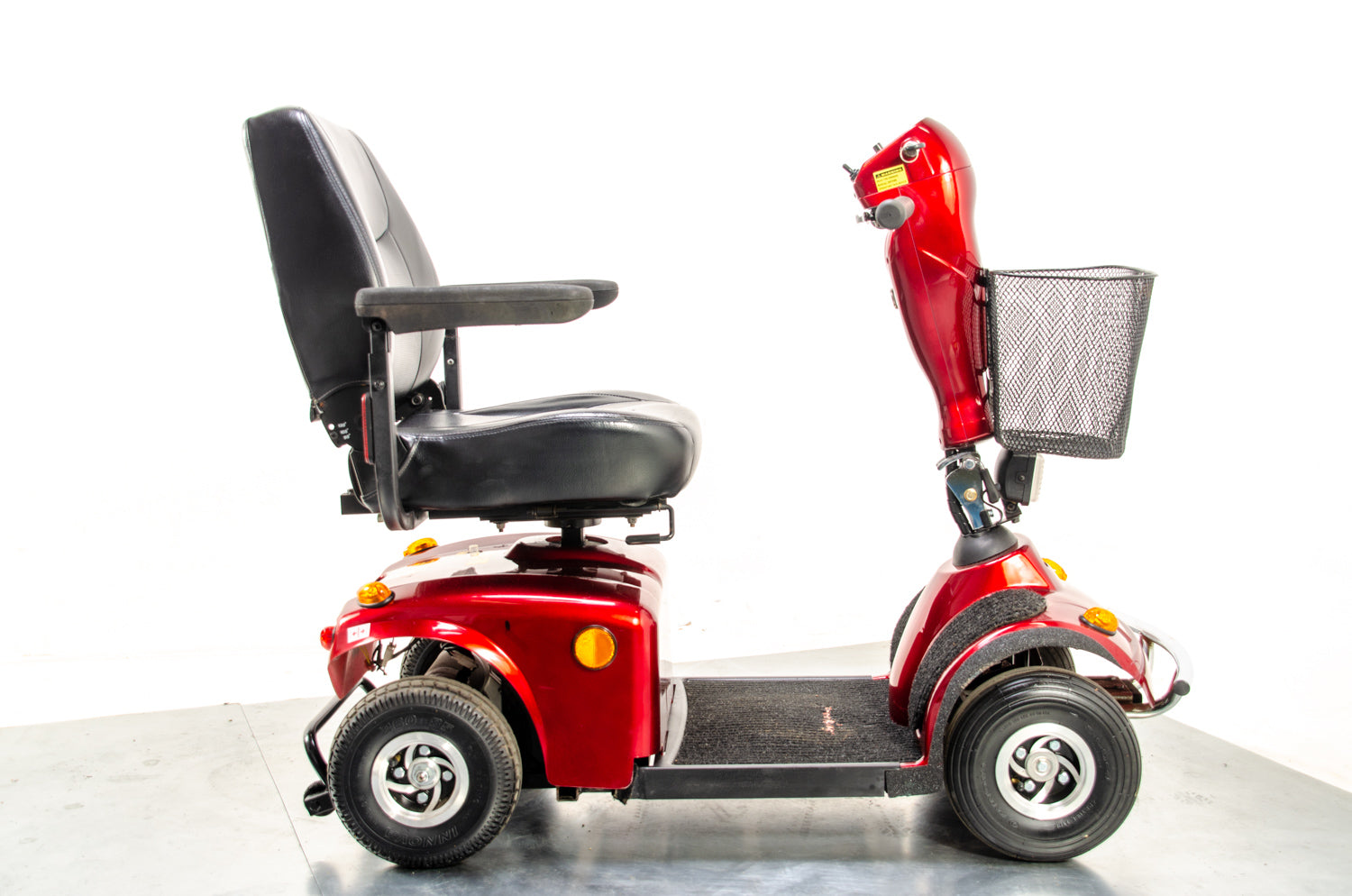 Freerider Mayfair 4 All-Terrain Used Mobility Scooter 4mph Red Pavement Secondary image