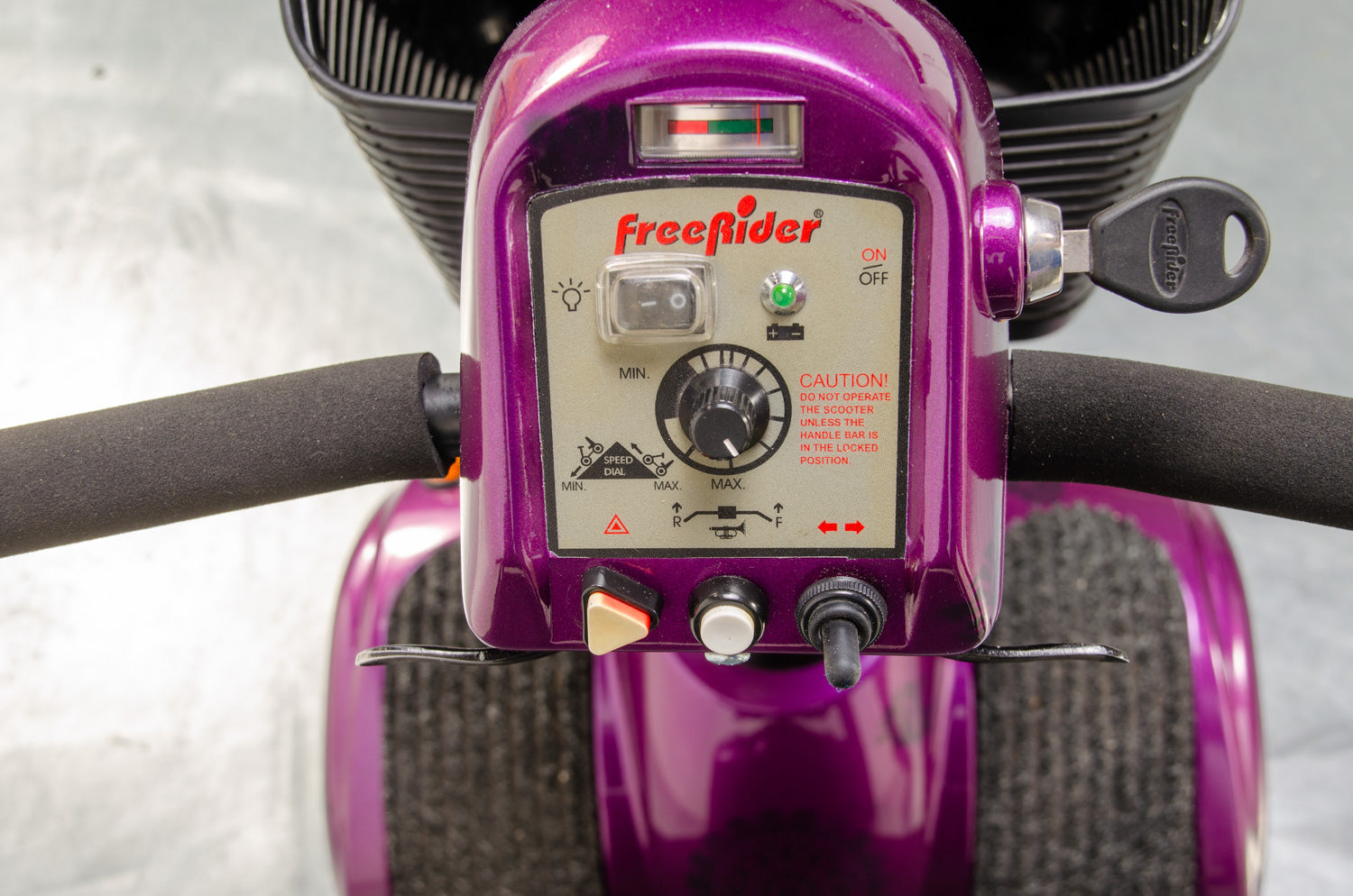 Freerider Mayfair 4 All-Terrain Used Mobility Scooter 4mph Pavement Cutom Pavement