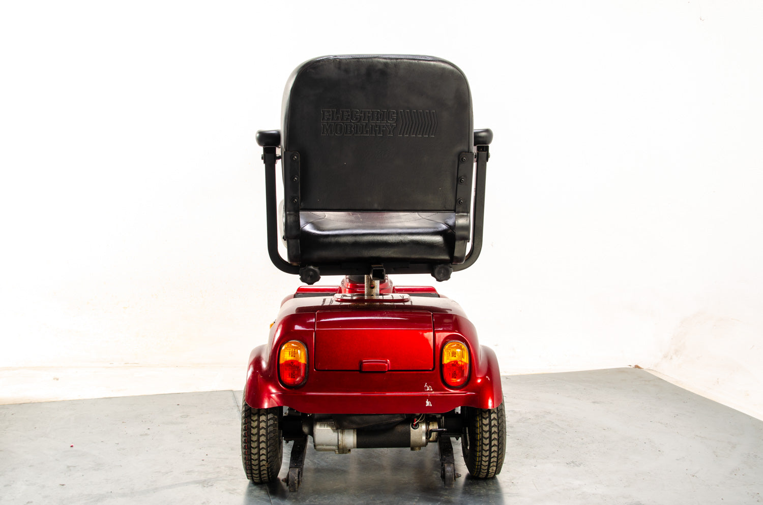 2006 Electric Mobility Rascal 302LE 6mph Used Mobility Scooter Road Pavement Red