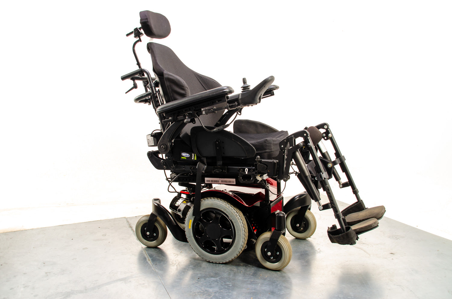 Quickie Salsa M2 Mini Used Electric Wheelchair Powerchair Recline Tilt Leg Raisers Powered Sunrise Medical Red Secondary image