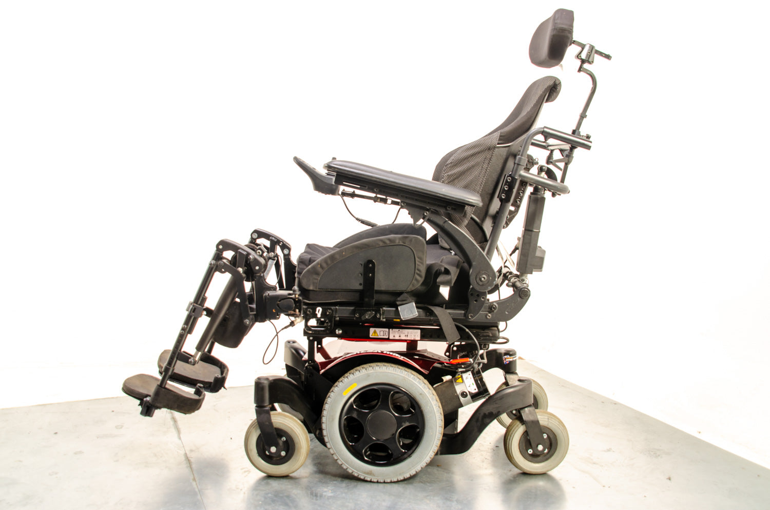 Quickie Salsa M2 Mini Used Electric Wheelchair Powerchair Recline Tilt Leg Raisers Powered Sunrise Medical Red