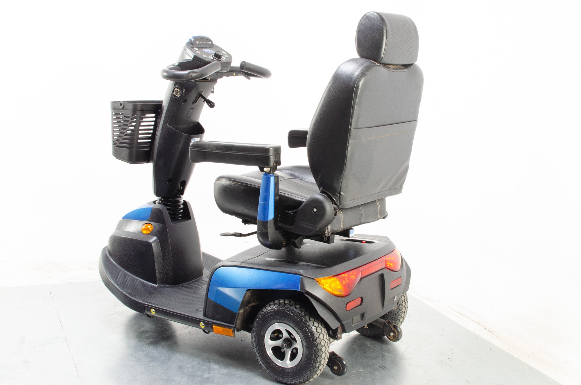 Invacare Orion Metro 8mph Used Electric Mobility Scooter Trike 3-Wheel Suspension Road