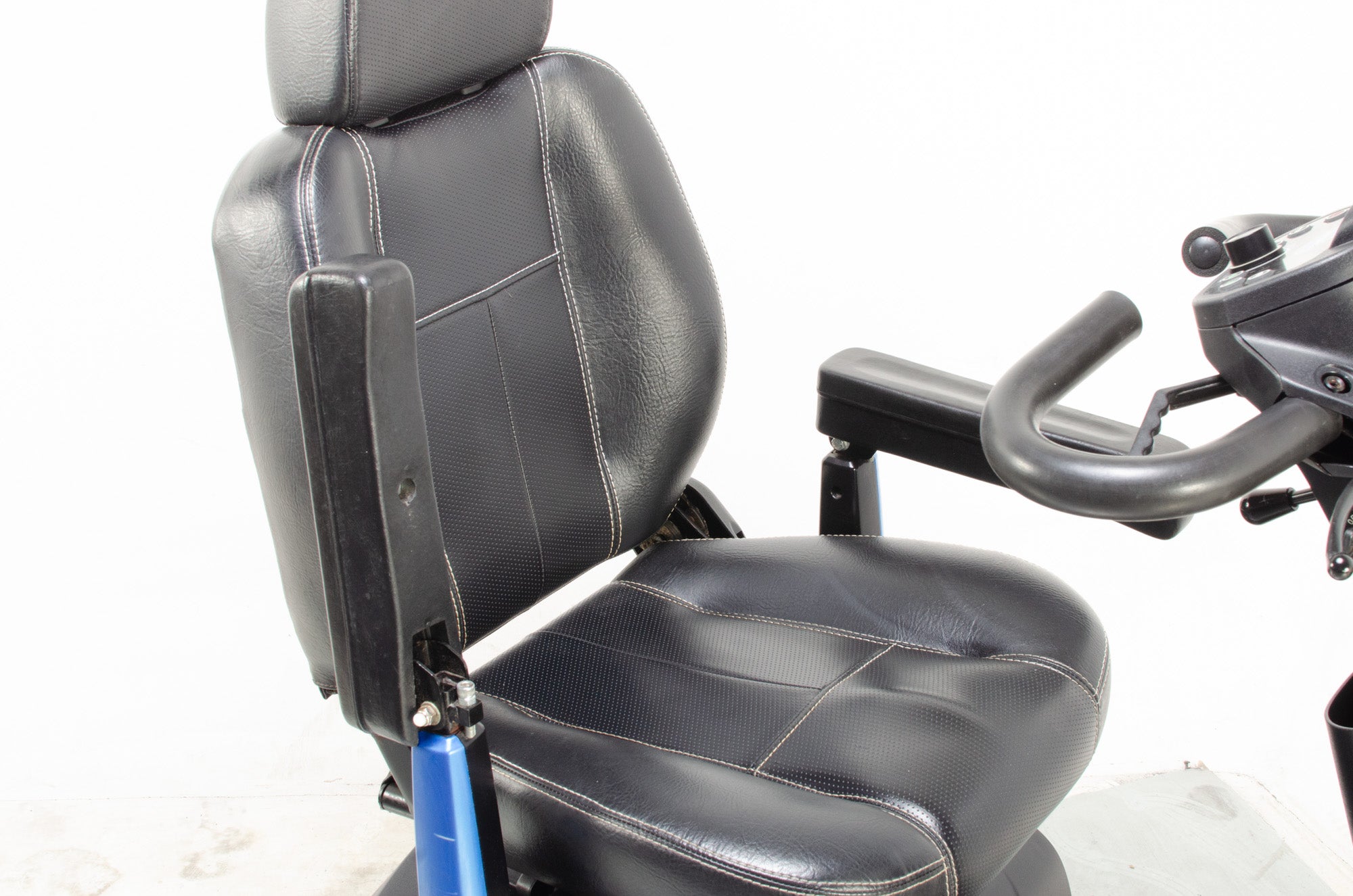 Invacare Orion Metro 8mph Used Electric Mobility Scooter Trike 3-Wheel Suspension Road