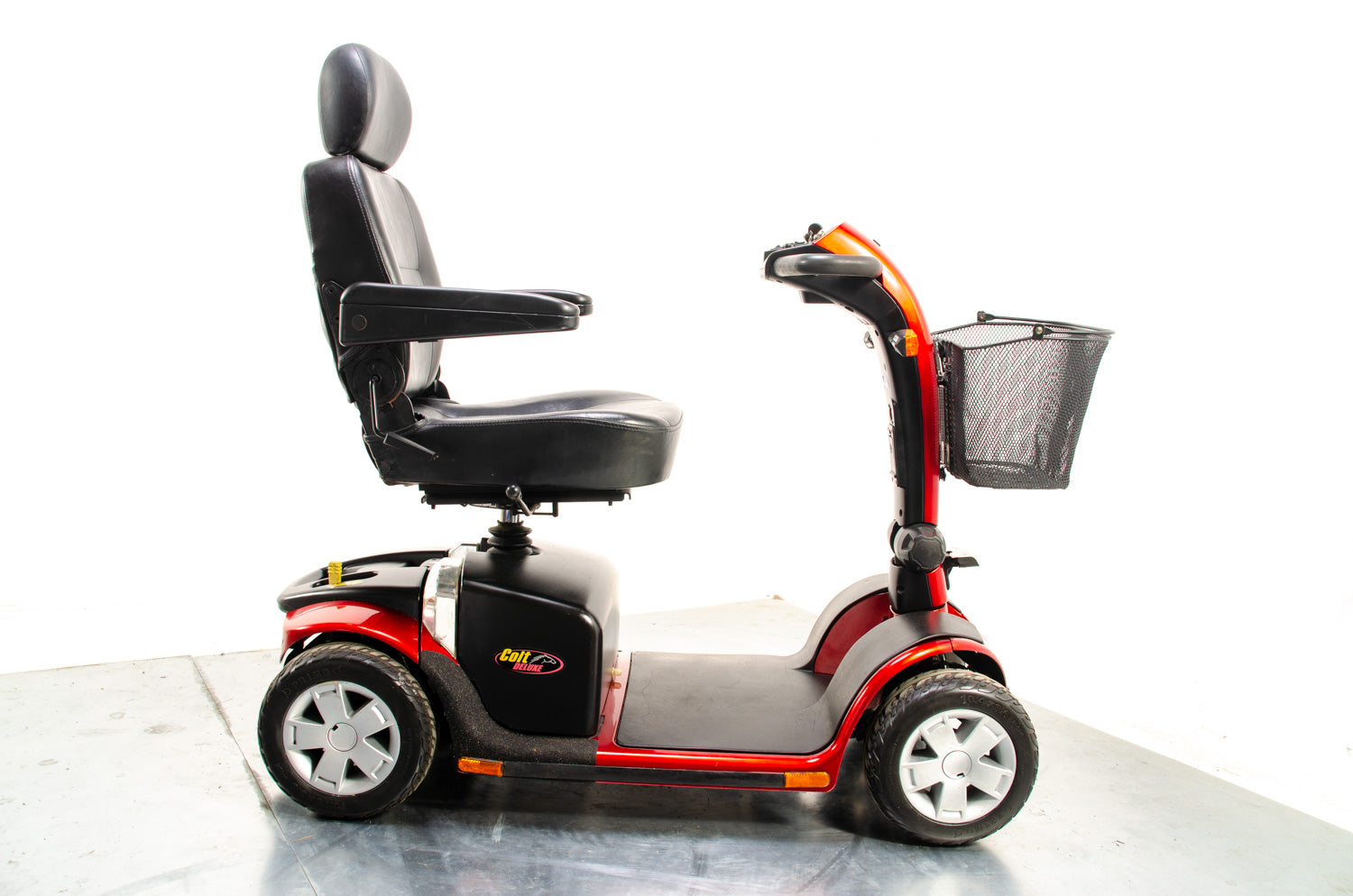 Pride Colt Deluxe Used Electric Mobility Scooter 6mph Transportable 13581 Secondary image