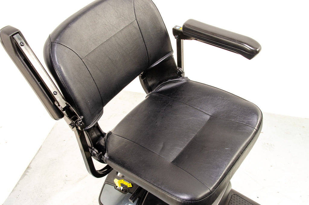 Pride GoGo Elite Traveller Used Mobility Scooter Small Transportable Boot