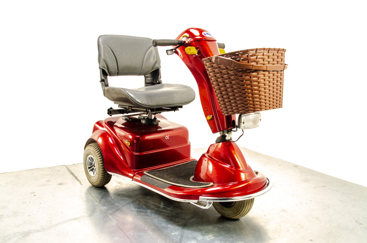 DMA 3 Wheel Used mobility Scooter Trike Pavement Pneumatic Tyres Red