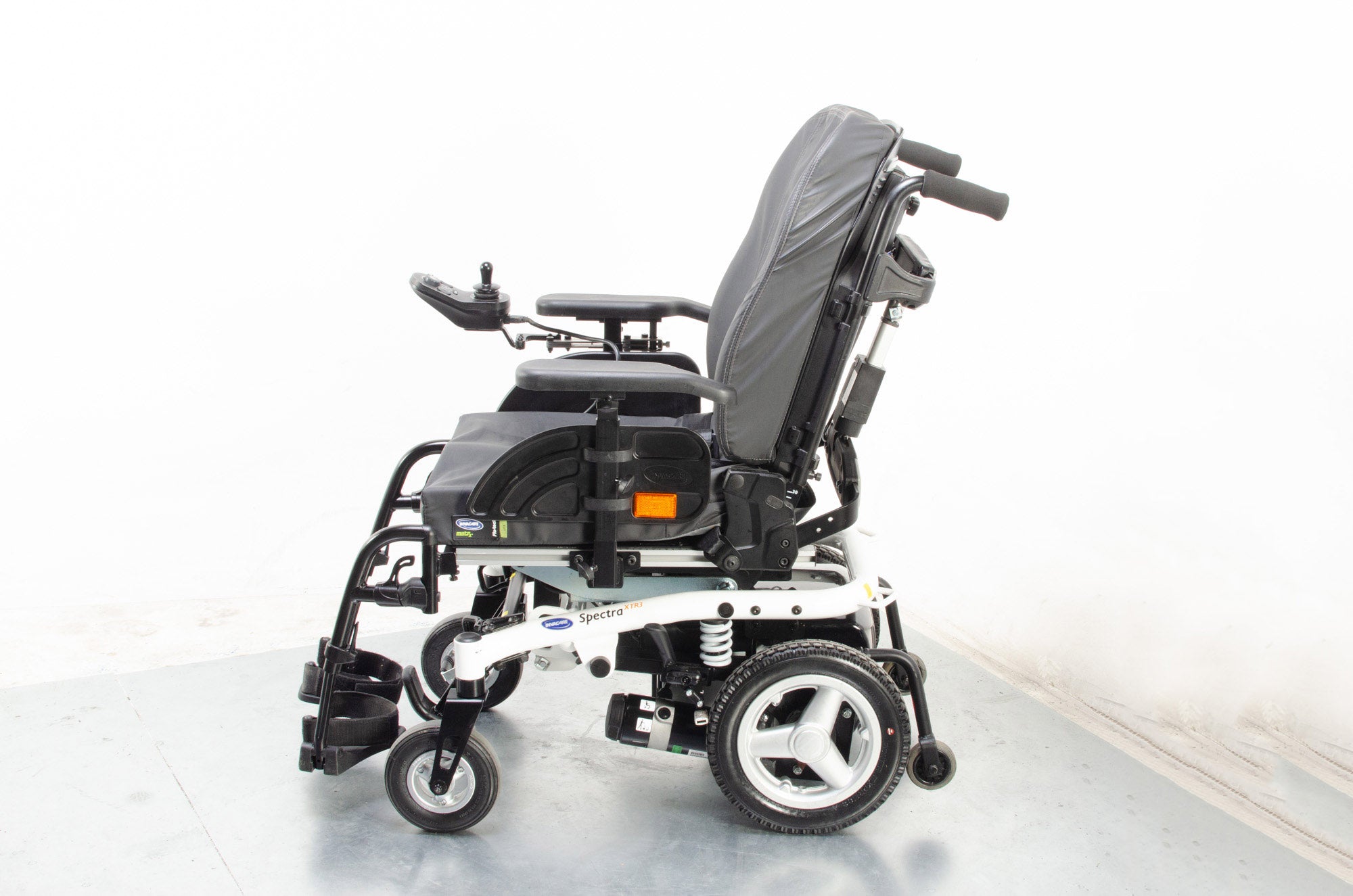 Invacare Bora Spectra XTR3 Electric Wheelchair Powerchair Tilt Recline LiNX All-Terrain Outdoor