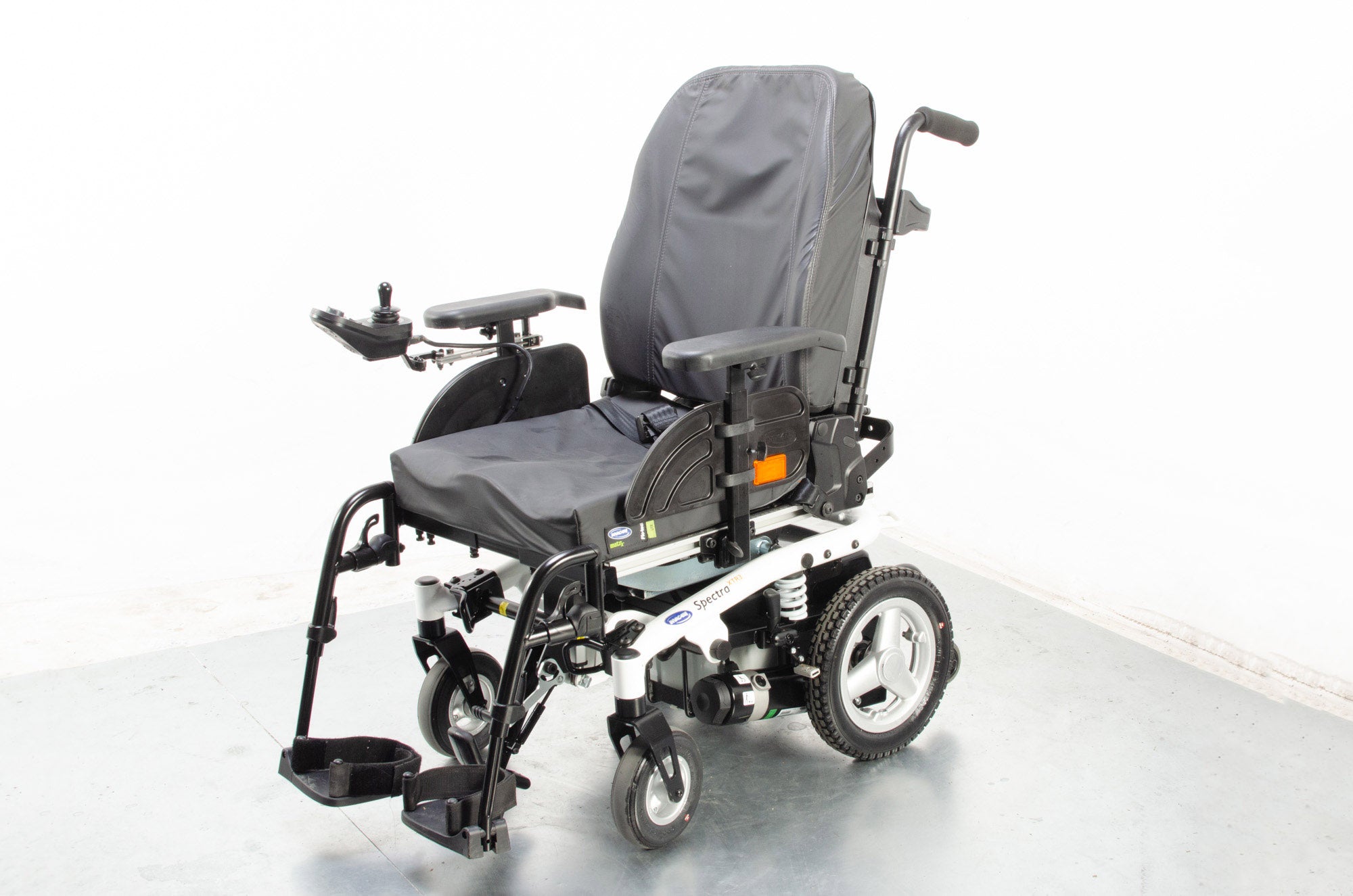 Invacare Bora Spectra XTR3 Electric Wheelchair Powerchair Tilt Recline LiNX All-Terrain Outdoor