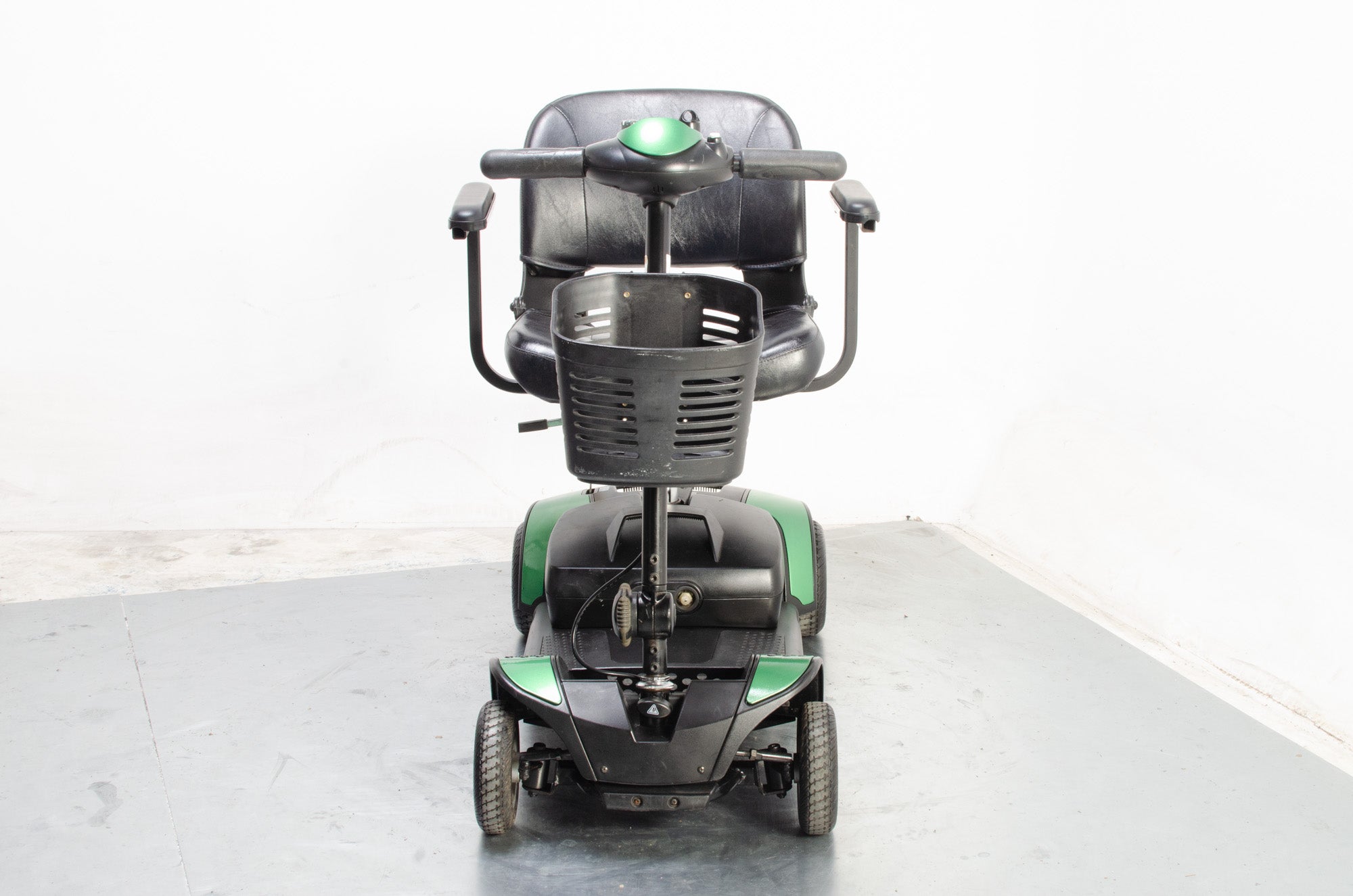 Pride Go-Go Elite Traveller Used Electric Mobility Scooter Small Transportable Boot Folding Secondary image