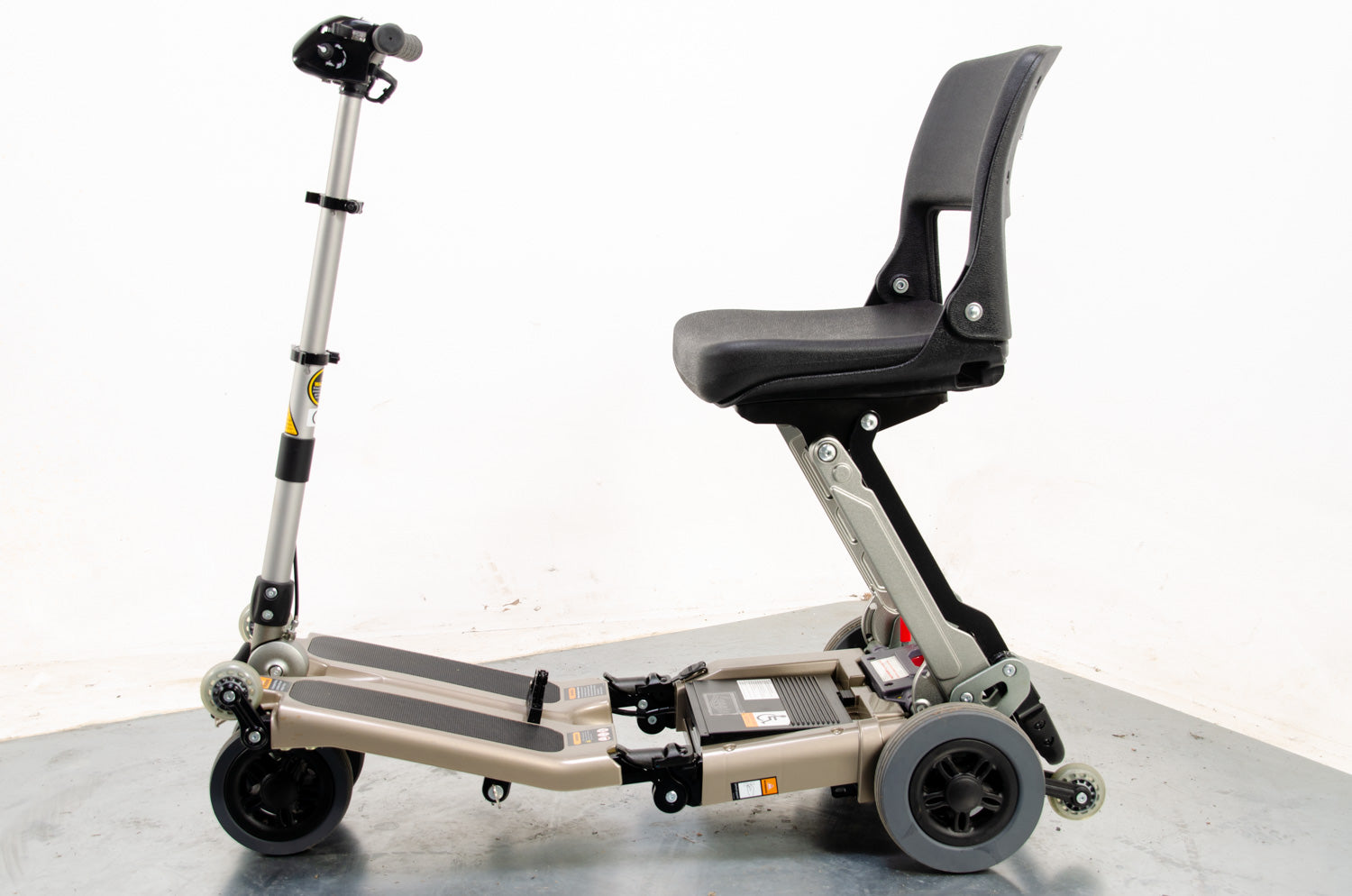 Freerider Luggie Used Mobility Scooter Foilding Transportable Lightweight Lithium Travel Gold